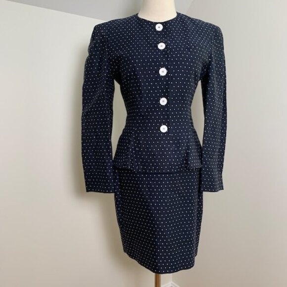 Vintage Louis Feraud skirt suit, navy with white polka dots, US 6 - Picture 1 of 9